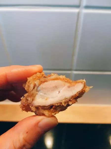 酥脆多汁炸鸡