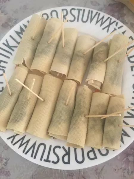 豆腐皮卷肉丝