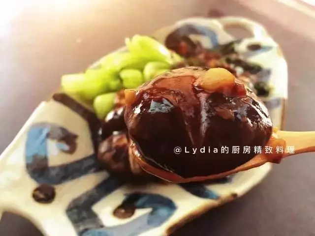 鲜蘑菜心