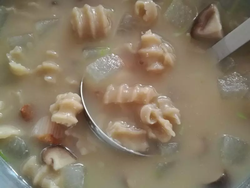 莜麵轉轉冬瓜湯