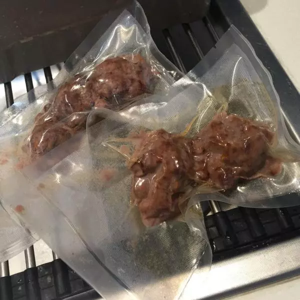 蔬菜牛肉丸（寵物食品）