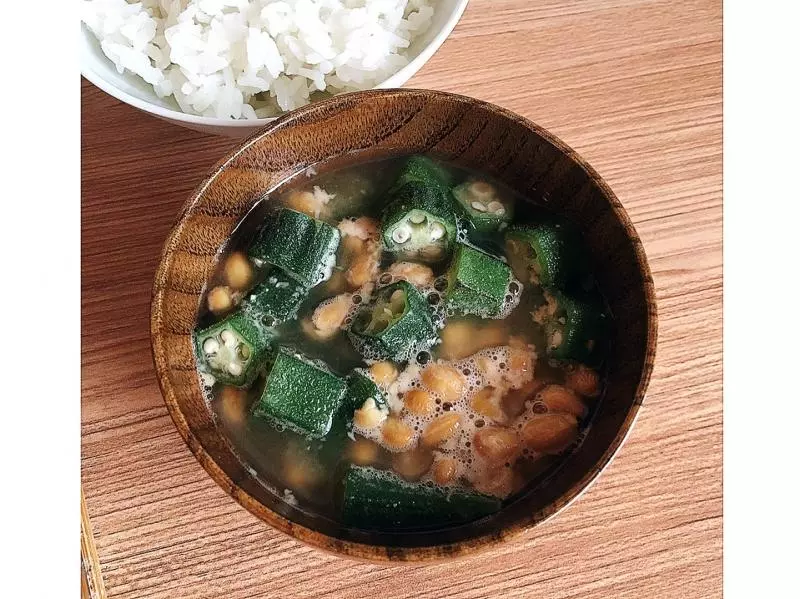 秋葵纳豆味噌汤