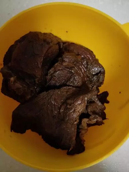 滷牛肉