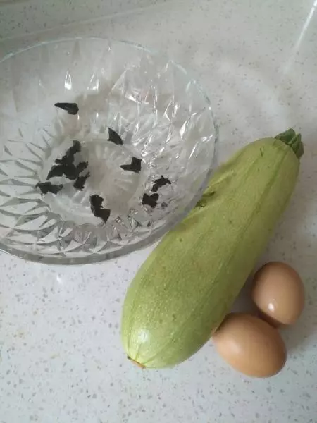 西葫鸡蛋水饺