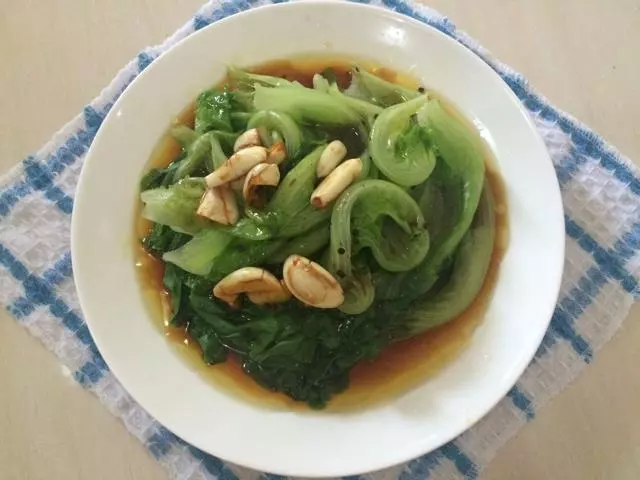 油烫生菜