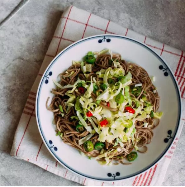 辣炒蕎麥麵