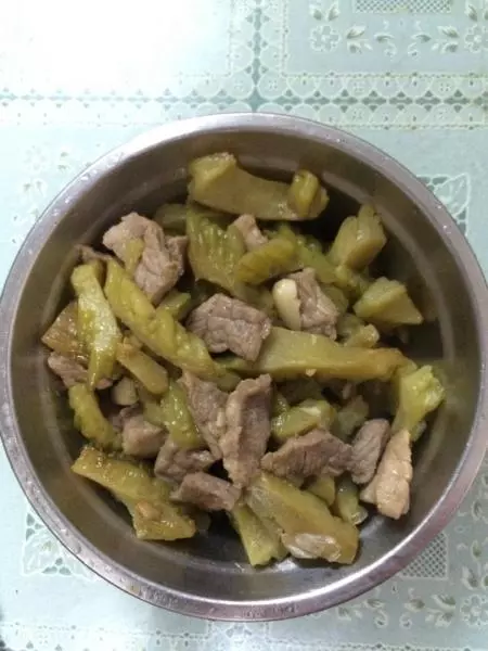 苦瓜焖猪肉