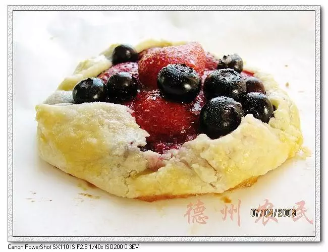 Berry Frangipane Mini Galette