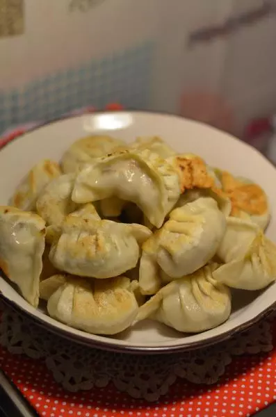 韭黄猪肉煎饺