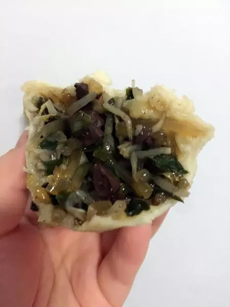 豬血豆芽包子