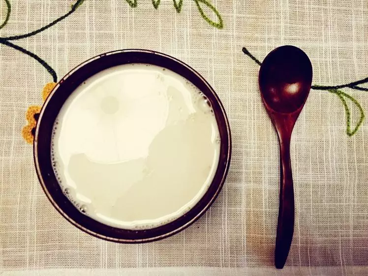 豆浆白果薏米糖水
