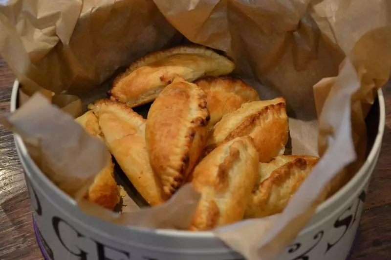 mini cheese and onion pasty-迷你芝士洋葱派