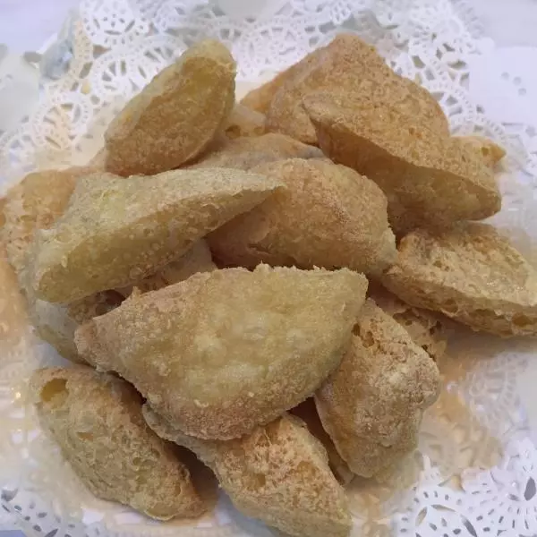 潮汕美食之脆皮豆腐（又名“布仔豆腐”）