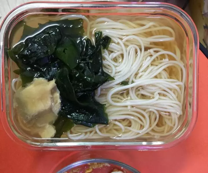 日式醬汁（つゆ）拉麵