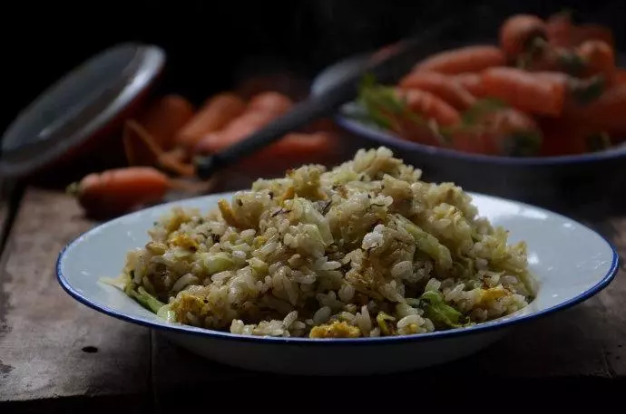 橄榄菜孜然炒饭