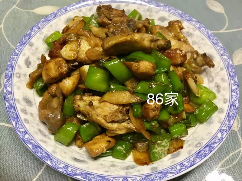 青椒仔姜麻辣鸡