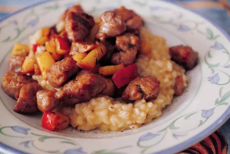 香肠苹果烩饭 Risotto alle noci con salsiccia, mela e timo