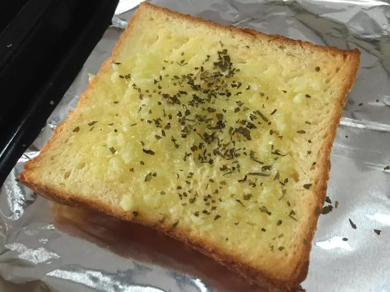 Garlic bread