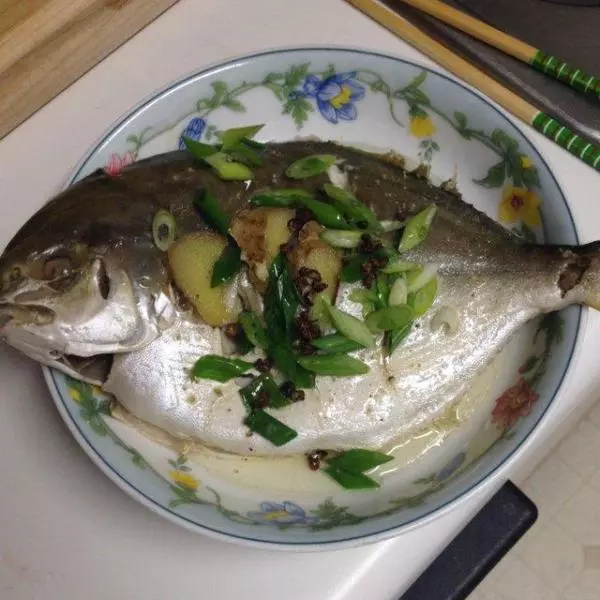 油潑鯧魚