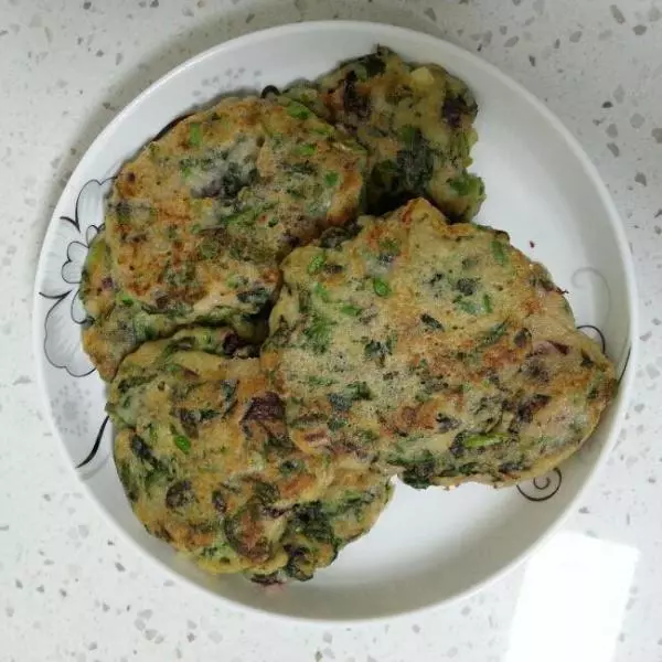 苋菜豆渣鸡蛋饼