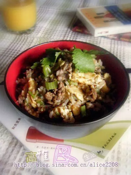 芹菜牛肉炒饭