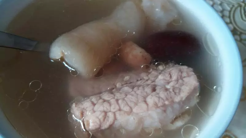 花膠螺片玉竹湯