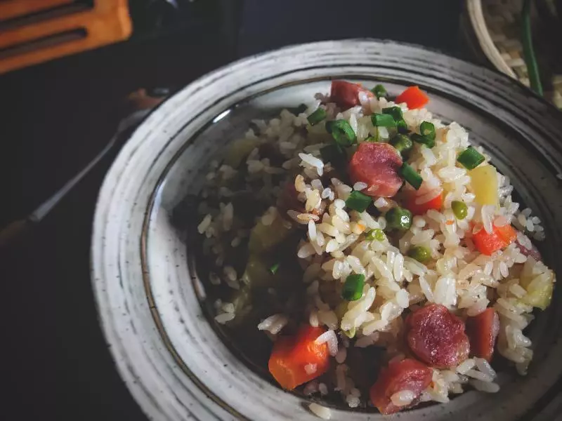 超快手 香腸土豆燜飯