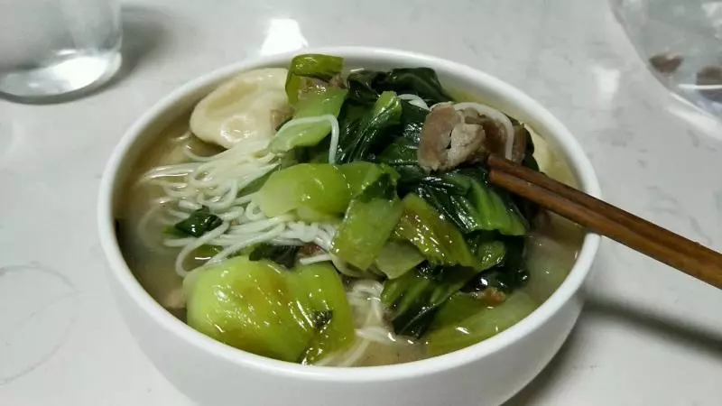 青菜湯麵