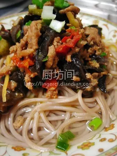 肉絲湯麵