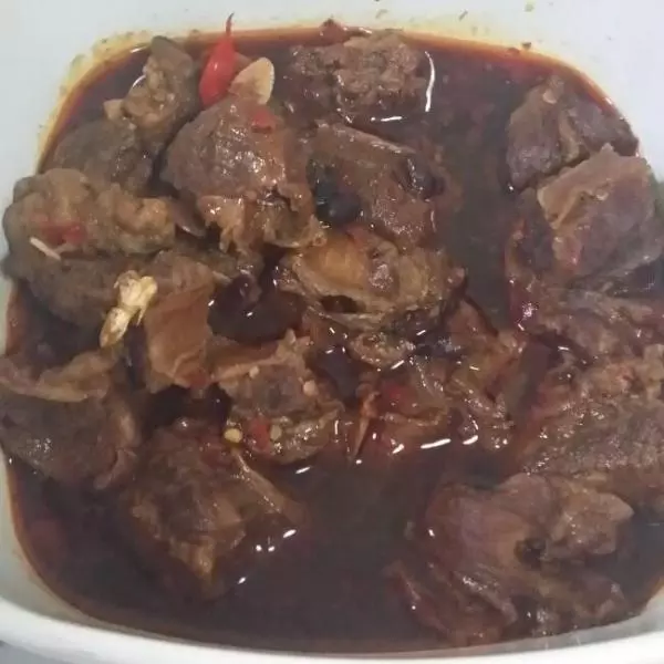 麻辣红炖牛肉