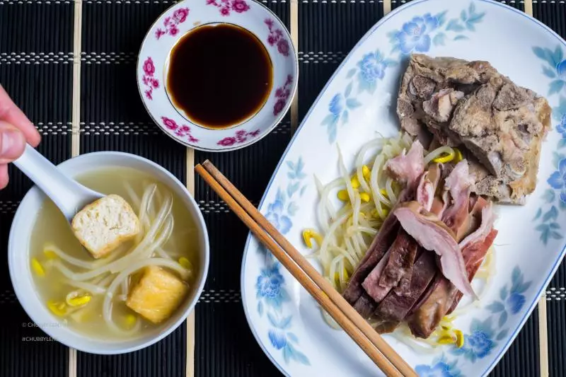 胡椒豬肚豆芽菜湯