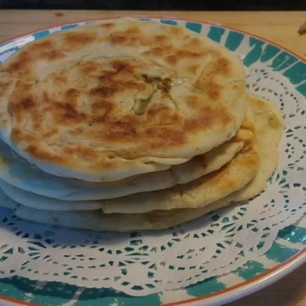 饺子皮葱油饼