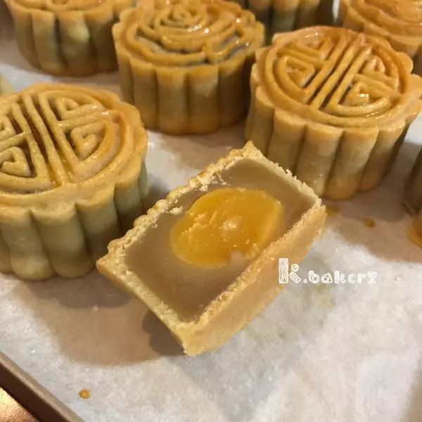 广式月饼_莲蓉豆沙_超详细