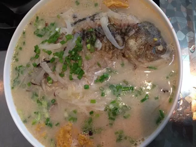 鯽魚蘿蔔湯