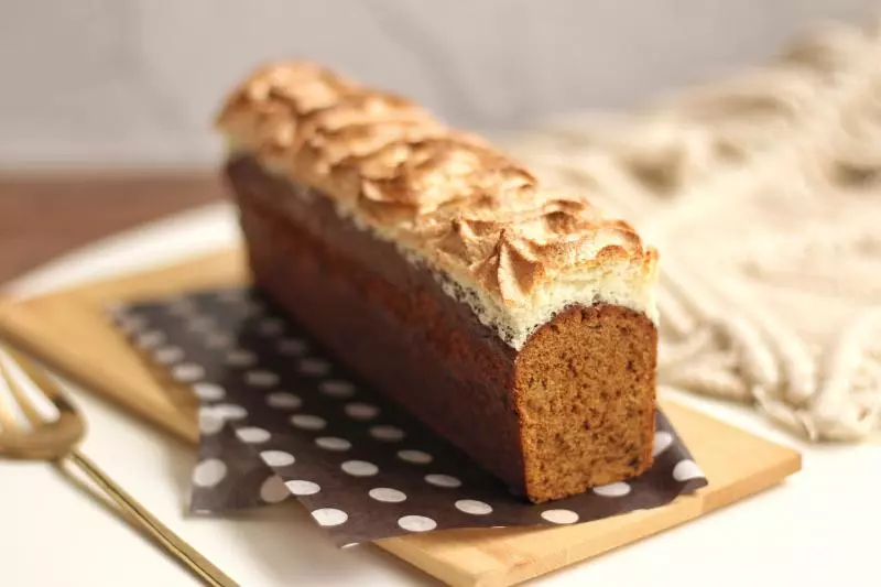 「雪頂咖啡」磅蛋糕-Almond Dacquoise Pound Cake