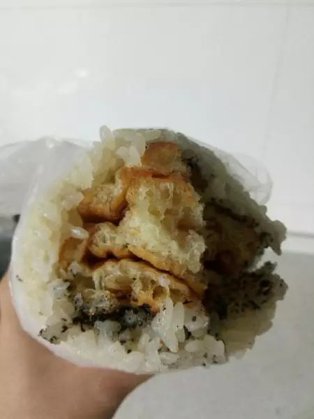 糯米裹油條(粢飯)