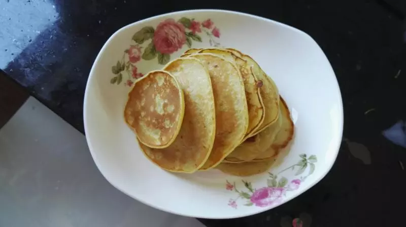 软糯的香蕉松饼