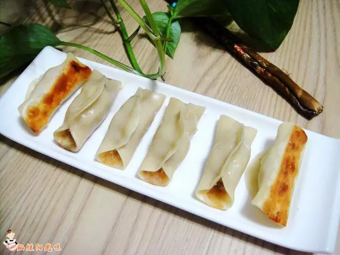 饼铛版锅贴