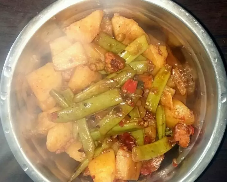 四季豆烧土豆