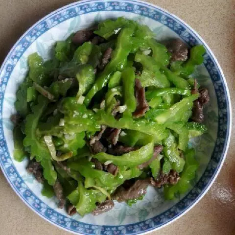 苦瓜炒牛肉