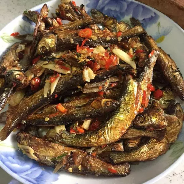 煙燻刁子魚