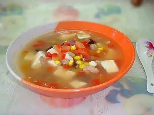 消暑西瓜豆腐汤