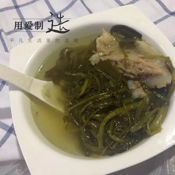 西洋菜陈肾猪骨汤