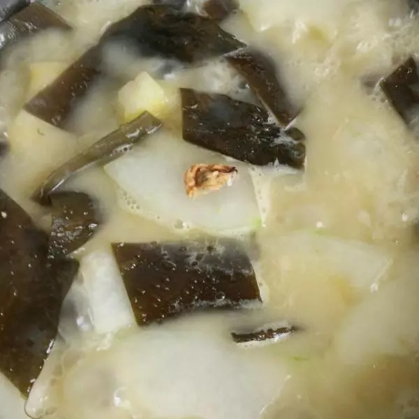 冬瓜海带淡菜汤