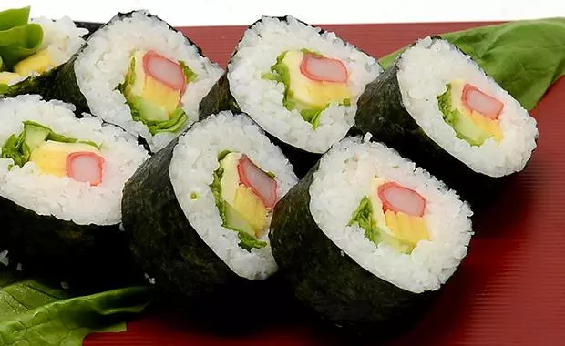 日本金枪鱼蟹肉寿司