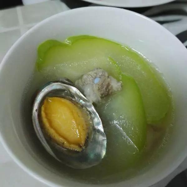 佛手瓜鮑魚排骨湯