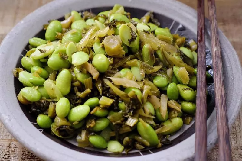 雪菜筍絲毛豆與燜飯