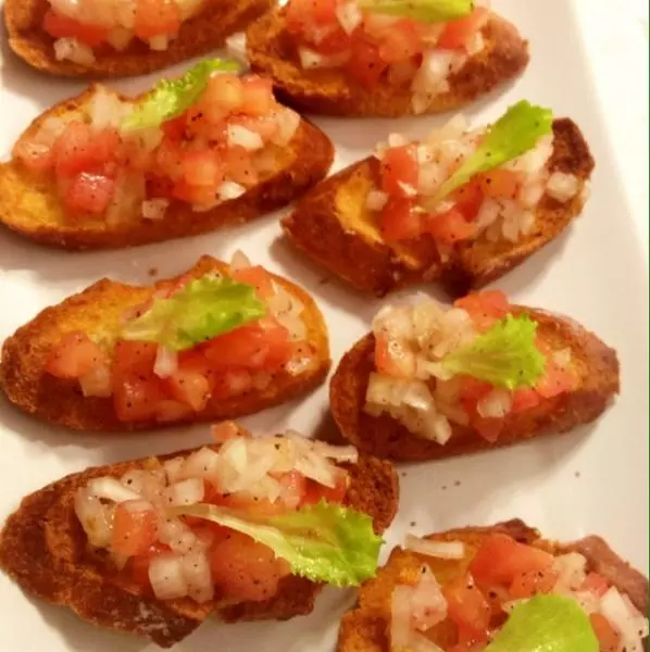 義大利開胃菜bruschetta（簡單易做）