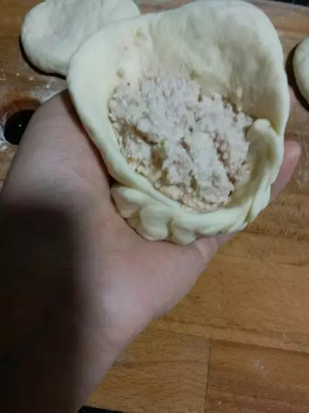 豬肉豆腐包