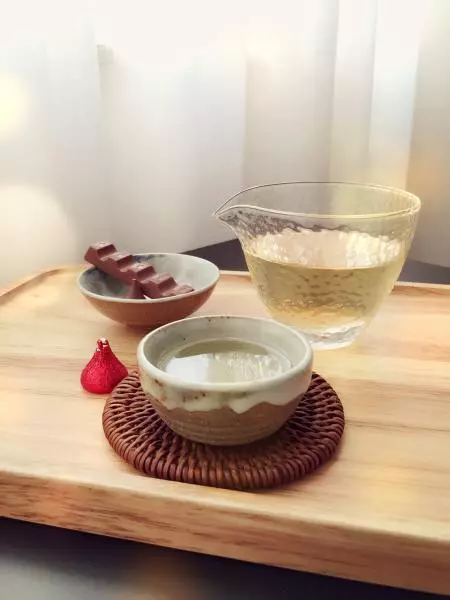 听说茶叶搭配巧克力，充沛精力